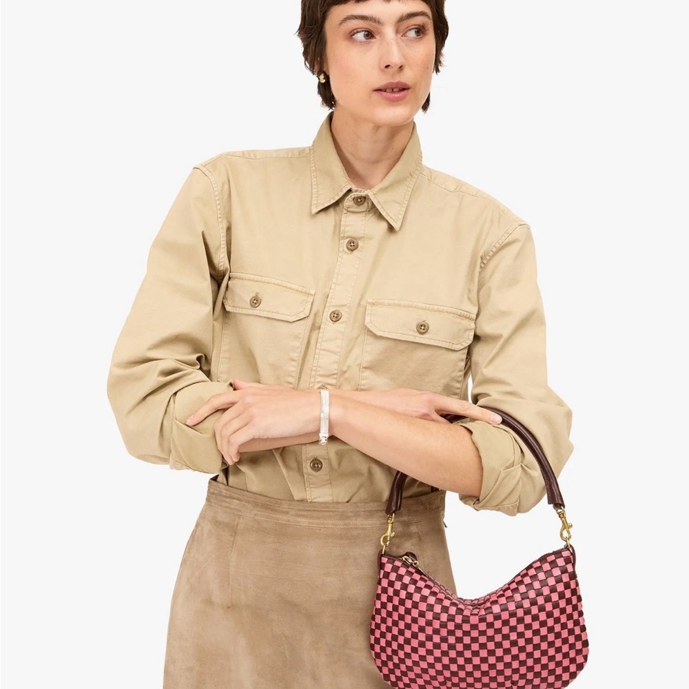 Clare V. Petit Moyen Messenger Bag in Raisin Petal Woven NWT - Picture 2 of 4